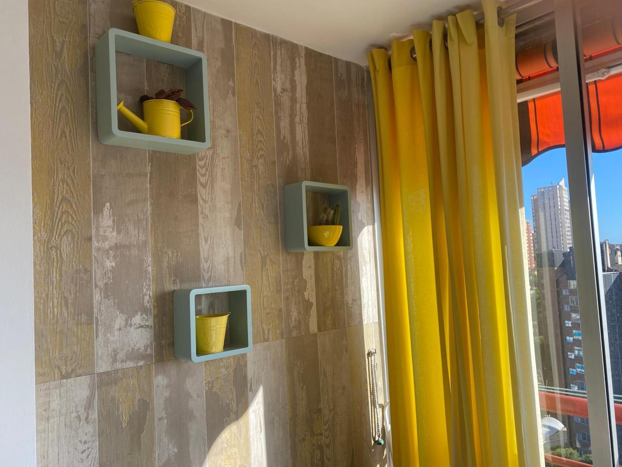 Sea View Apartments, بينايدورم المظهر الخارجي الصورة